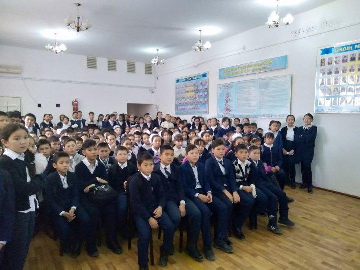 "Ел тұтқасы - Елбасы" 1 - желтоқсан Президент күніне арналған іс - шара